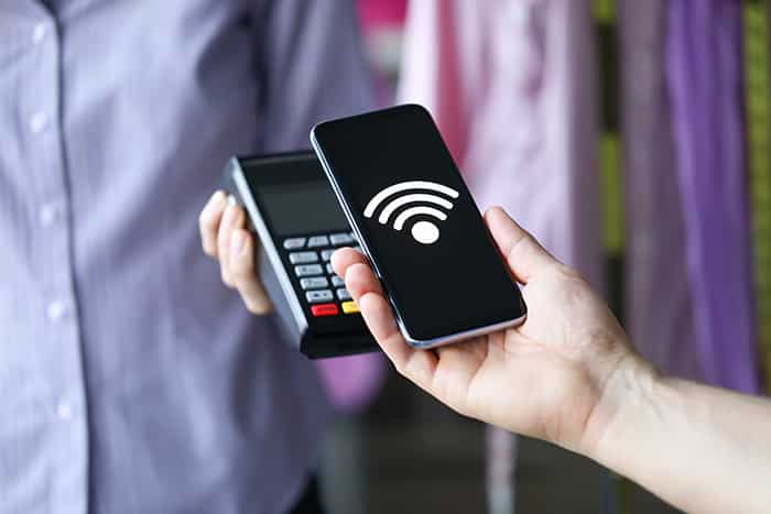 What are the Benefits of Contactless Experience in the Hospitality Industry?
